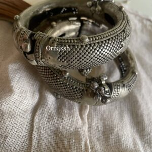MENKA VINTAGE KADA