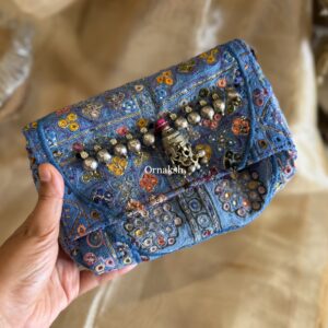 Tuna Banjara boutique clutch 9