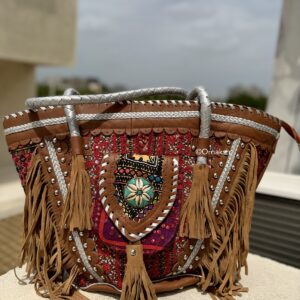 VIRAL FRINGE TOTE - FIESTY RED