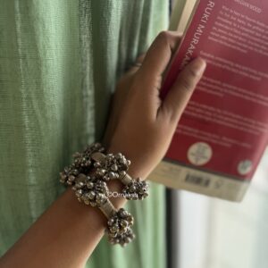 BASANTI VINTAGE KADA PAIR