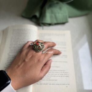 Kumudini Afghan Ring Red Green